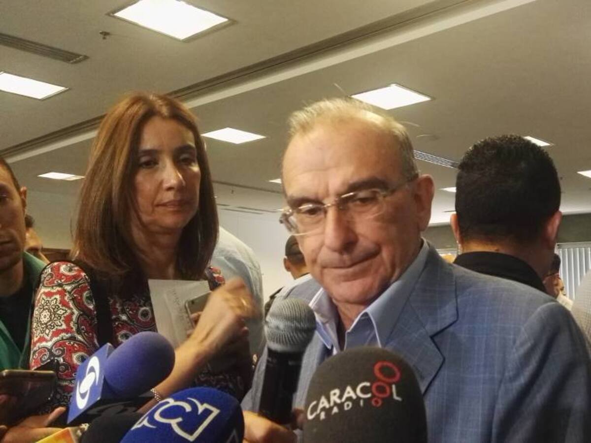 Luego del plebiscito, esperamos iniciar diálogo con el ELN: Humberto De la Calle