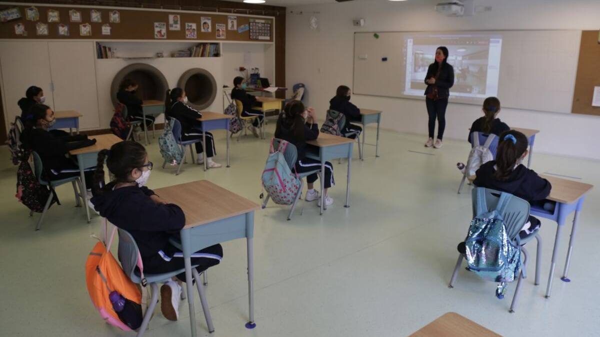 Procuraduría pide no postergar más regreso de los estudiantes a las aulas
