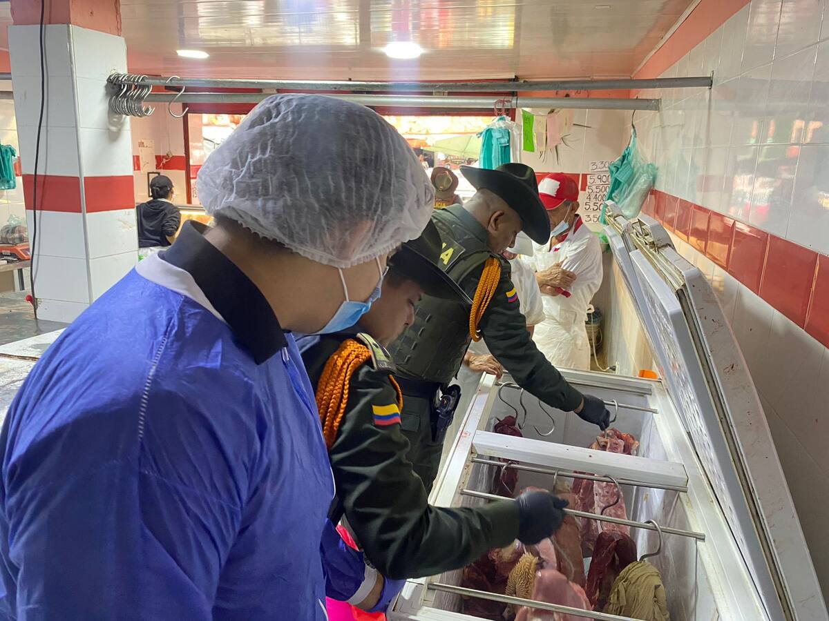 Ibagué: Incautan carne en mal estado en la plaza de mercado de la 21