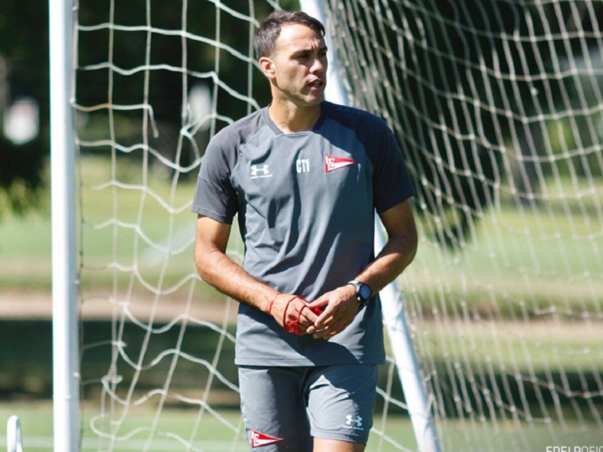 "He visto muchos laterales y delanteros colombianos. Quizás después vengan"