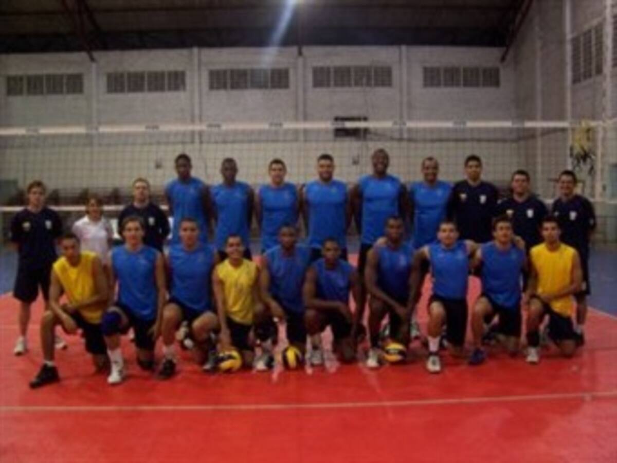 Selección de voleibol colombiana, en busca de un cupo olímpico