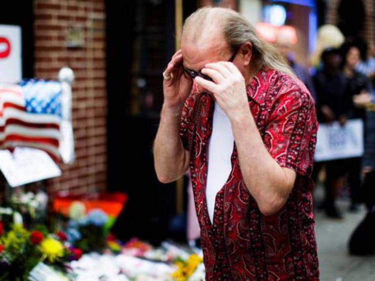 Problema del Estado Islámico no se resuelve solo con bombardeos: Víctor de Currea