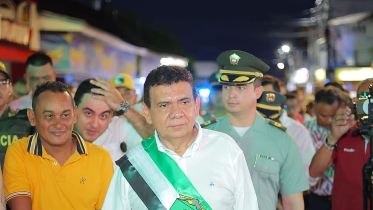Procuraduría suspende al alcalde de Montelíbano, Córdoba, por presunta intervención en política