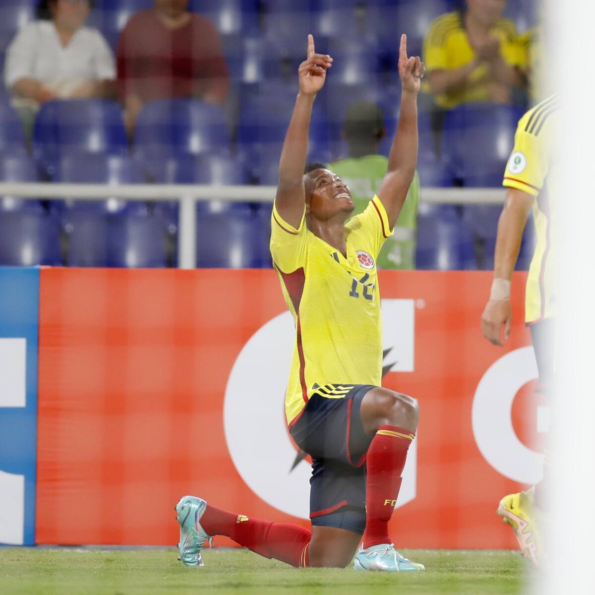 Óscar Cortés guía a Colombia a su primer triunfo en el Sudamericano Sub-20