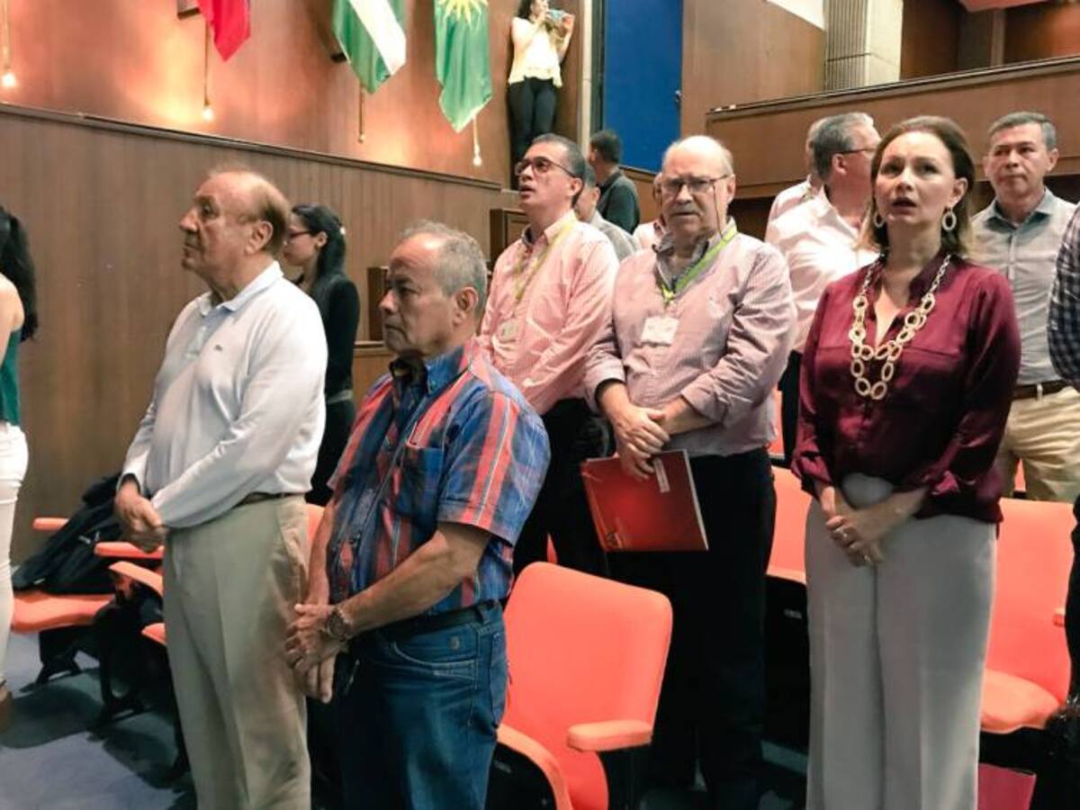Polémica por apoyo de alcalde de Bucaramanga a Petro