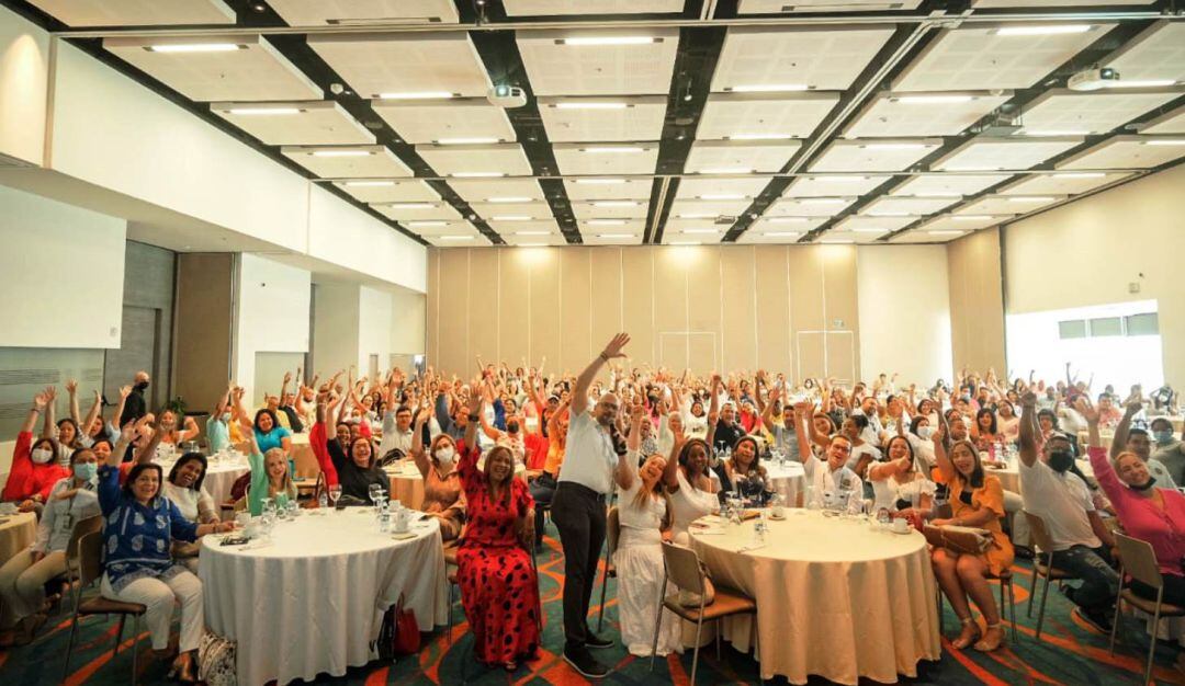 El gobierno local exaltó a aquellos funcionarios que por su impecable labor al servicio de la ciudadanía se han destacado por su entrega