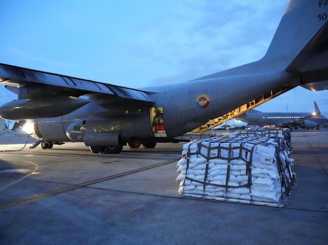 Vuelo humanitario hacia Venezuela tras los terremotos. Crédito: UNGRD