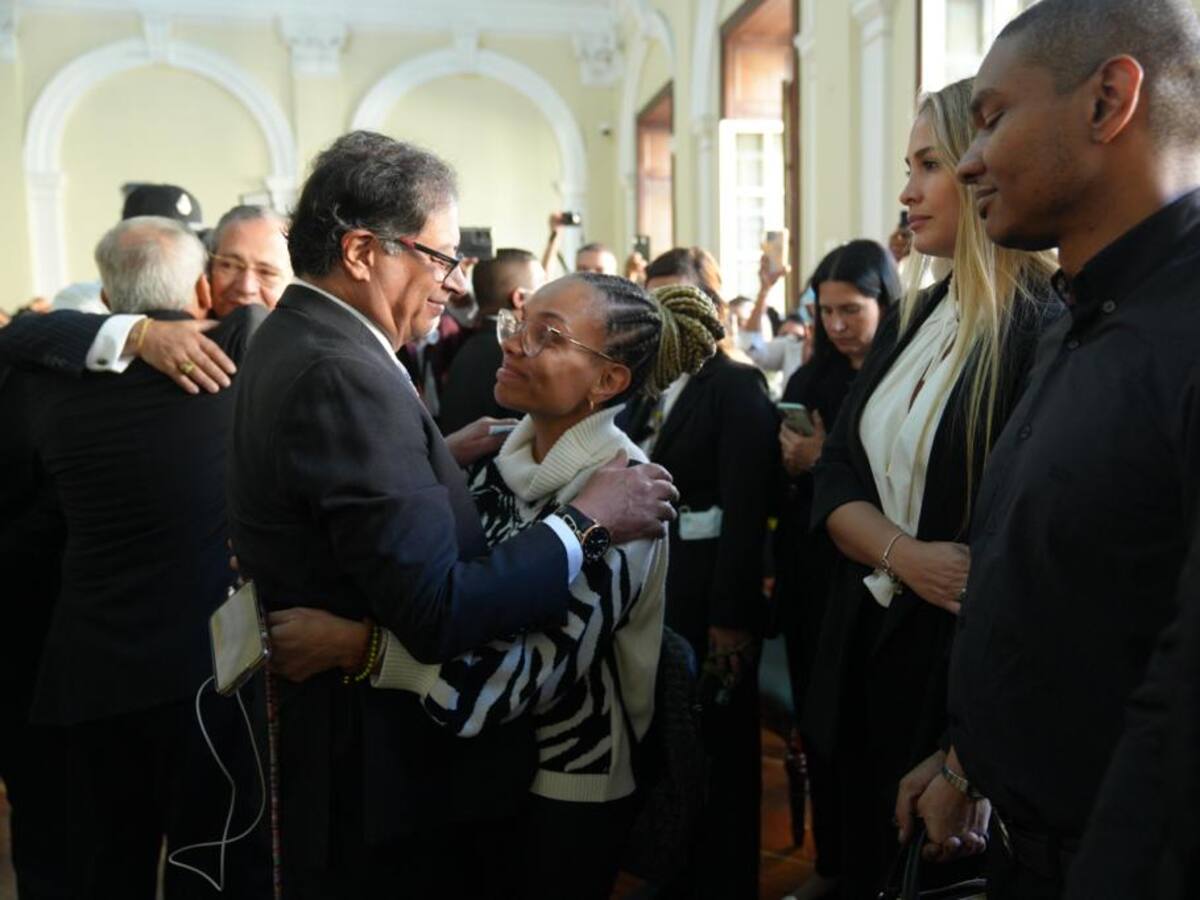 Petro asistió al Congreso para despedir a Piedad Córdoba: ¿qué le dijo a su familia?