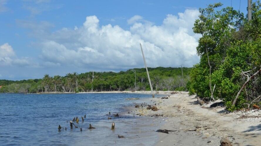 Dumek Turbay se comprometió con 15.000 millones de pesos para la ejecución del proyecto de la vía de Playeta. Foto: Leidys Rivero (W Radio)