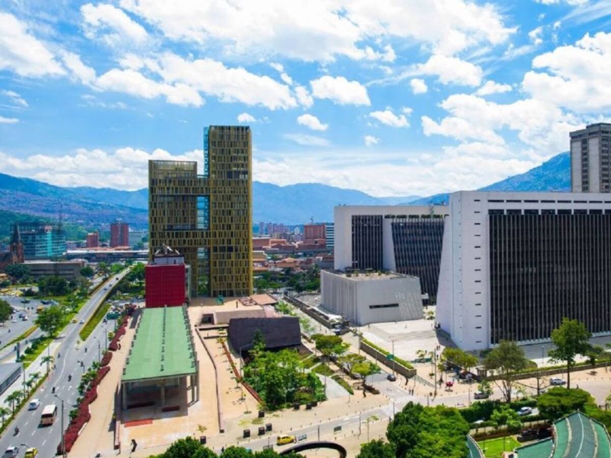 Los que ganaron y perdieron en Antioquia con la victoria de Gustavo Petro