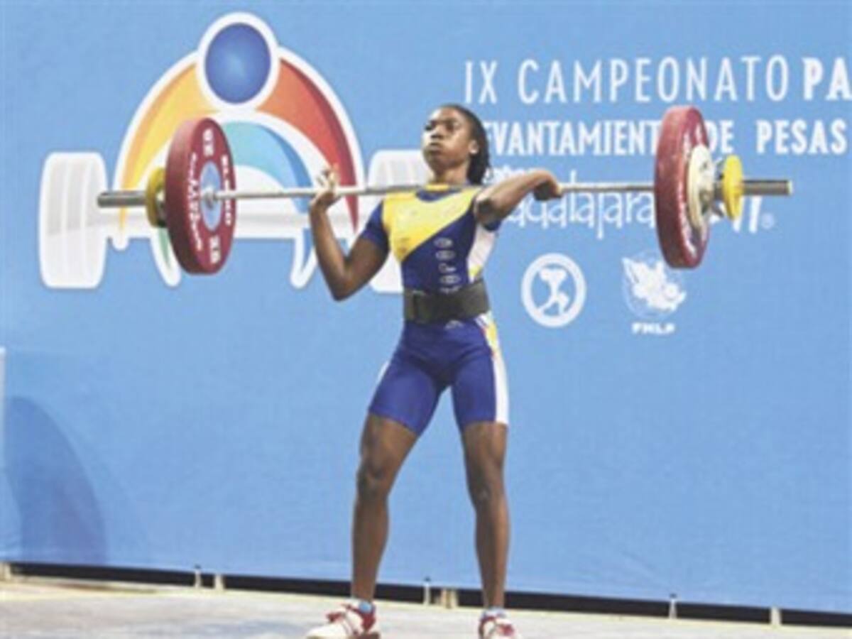 Yenny Álvarez consiguió medalla de oro en el Mundial Juvenil de Levantamiento de pesas