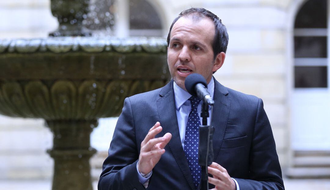 Ernesto Lucena, ministro del deporte