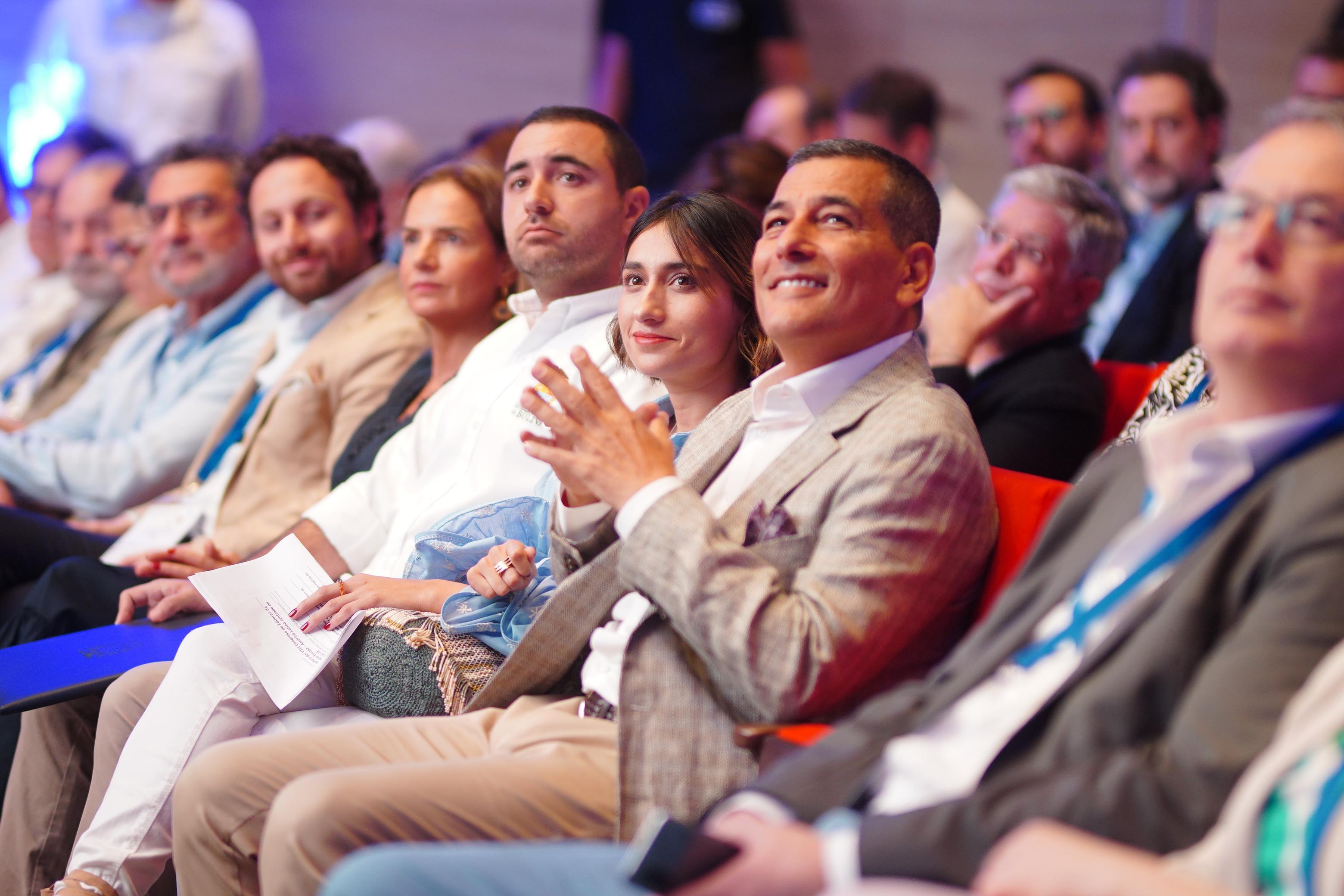 Dumek Turbay pudo por fin reunirse con Laura Sarabia sobre los problemas del aeropuerto Rafael Núñez