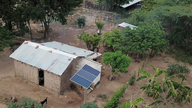 Los paneles solares llegan a nueve veredas de Purificación.