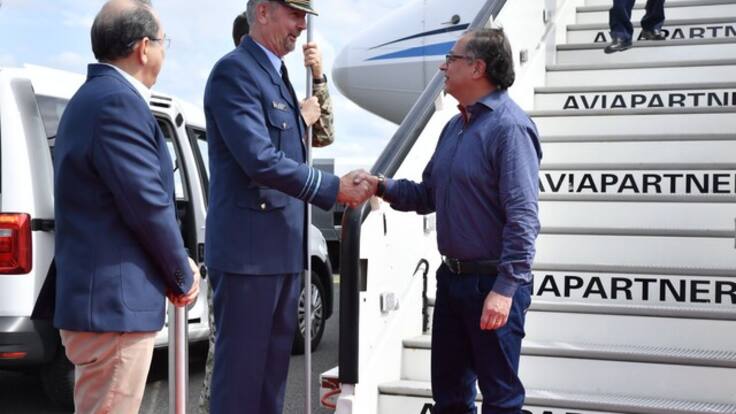 “Estamos dispuestos a hacer espacio para un diálogo sobre Venezuela”: presidente Petro