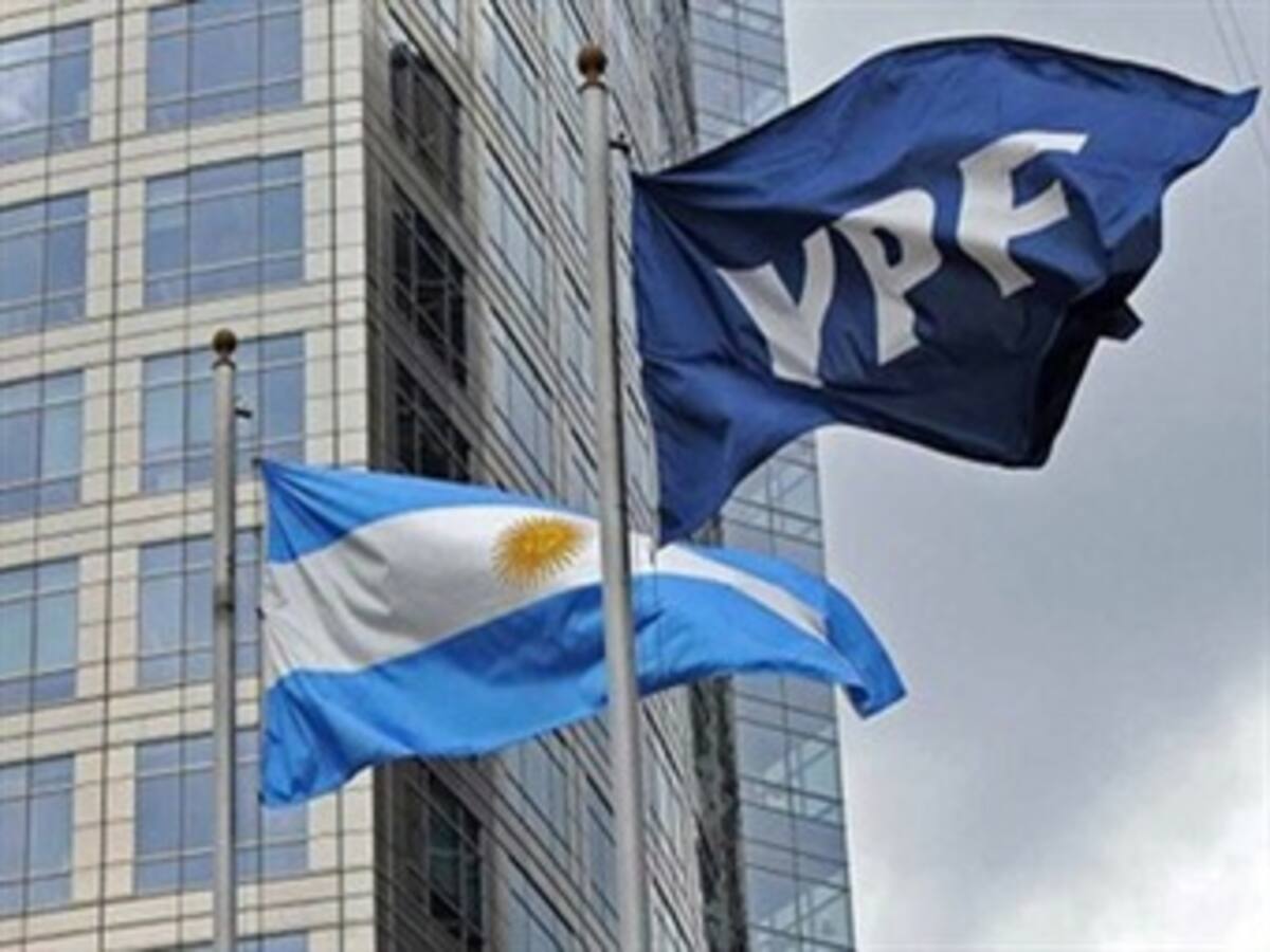 Empresarios argentinos divididos sobre la expropiación de YPF