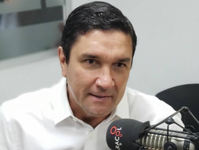 Cuestionan al alcalde de Bucaramanga por excesivas compras con dinero de la caja menor