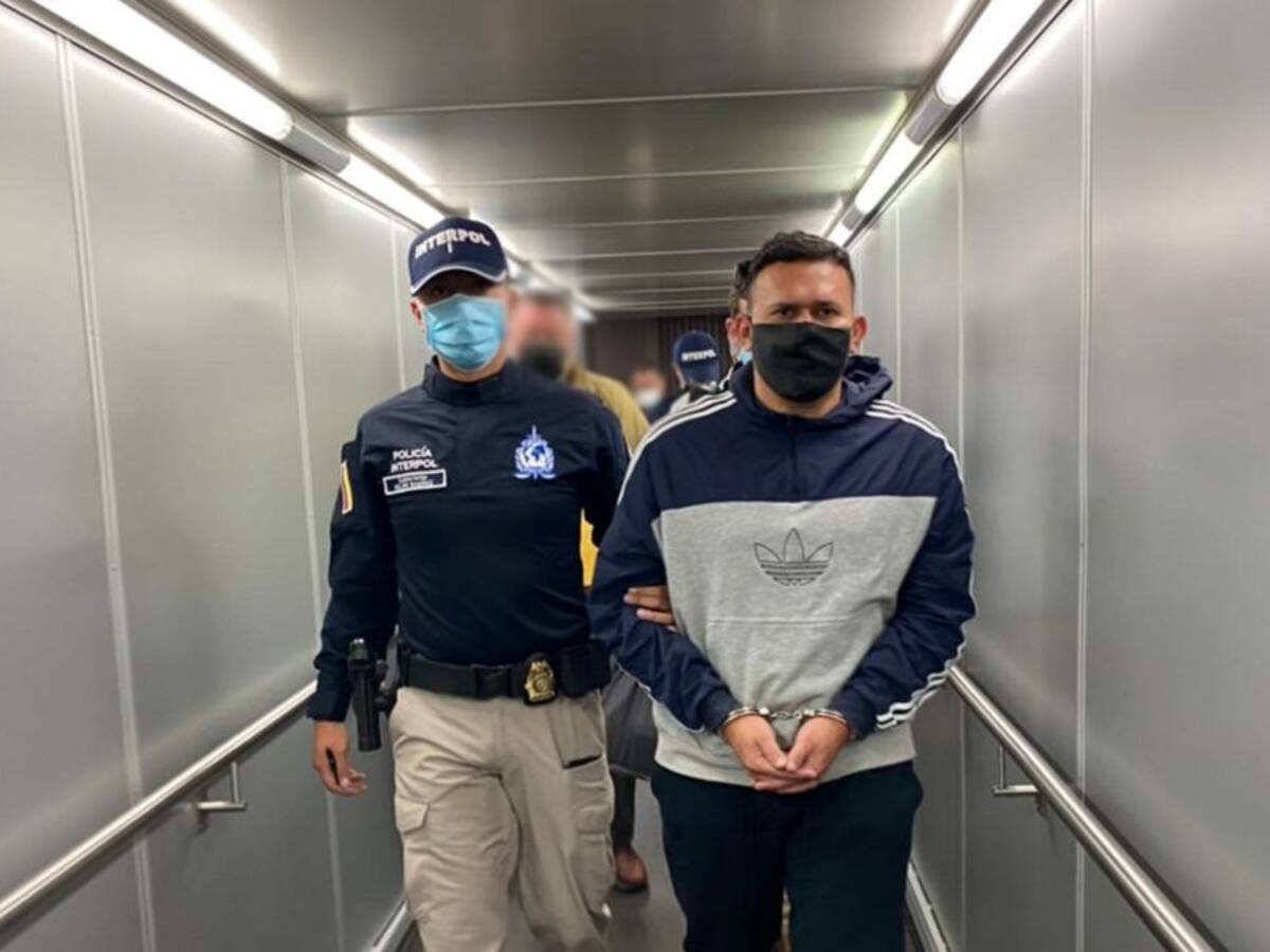 Duro golpe al Clan del Golfo: extraditan al primo de alias Otoniel