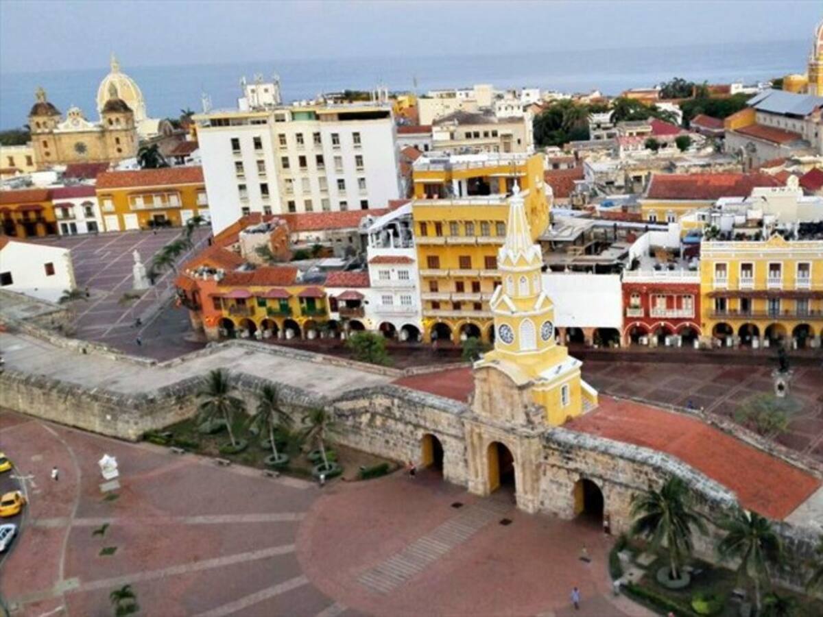 Sancionan al recién posesionado director de la Unidad Asesora de Contratación de Cartagena
