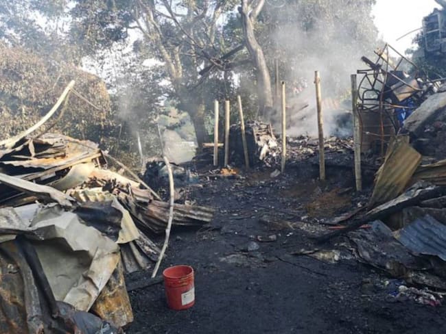 Dos incendios en zona rural de Pereira dejaron 20 personas damnificadas