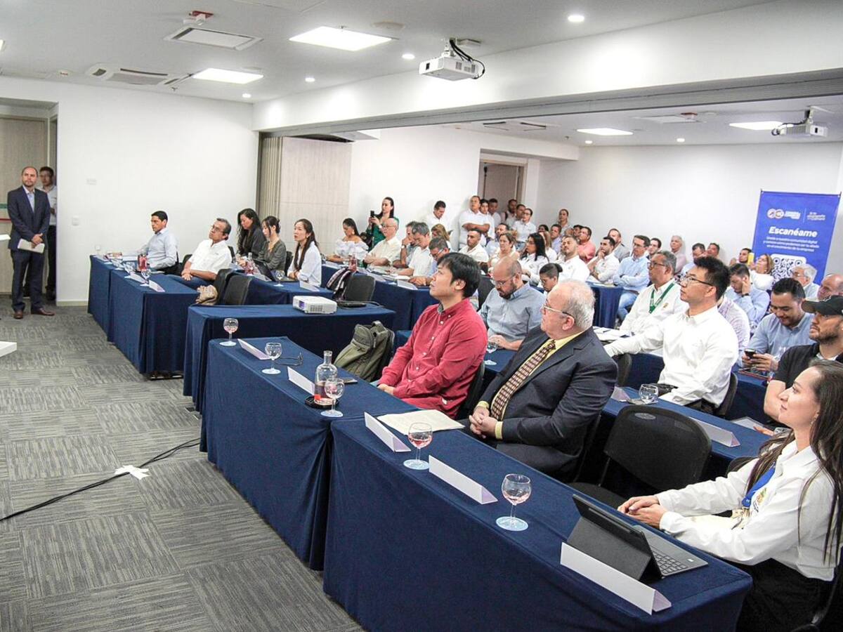 Empresarios chinos buscan oportunidades de negocio en el Tolima