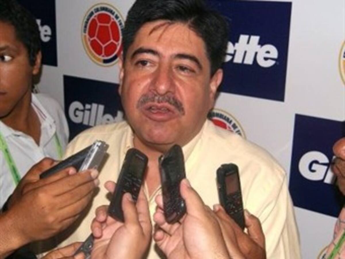 Luis Bedoya: Este cuerpo técnico trabaja de día y de noche