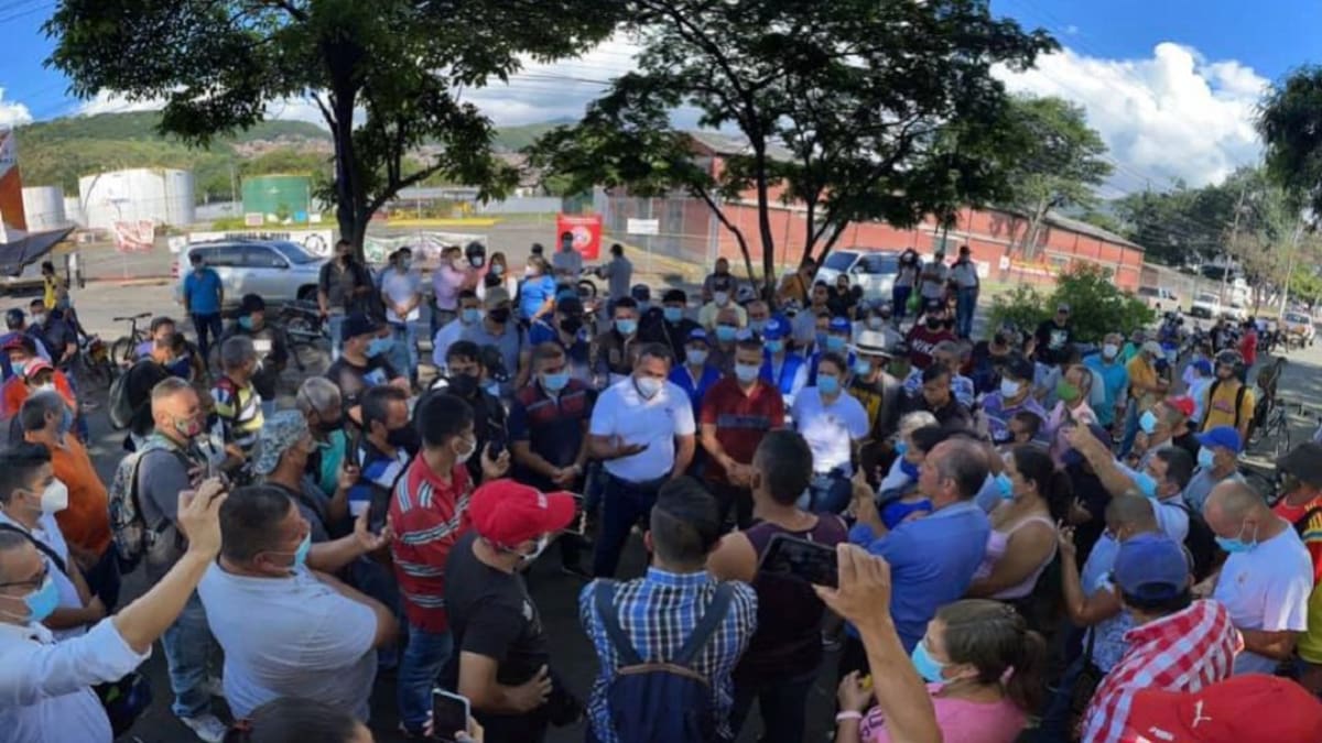 Alcalde de Yumbo en carrera contra reloj para abrirle paso al combustible