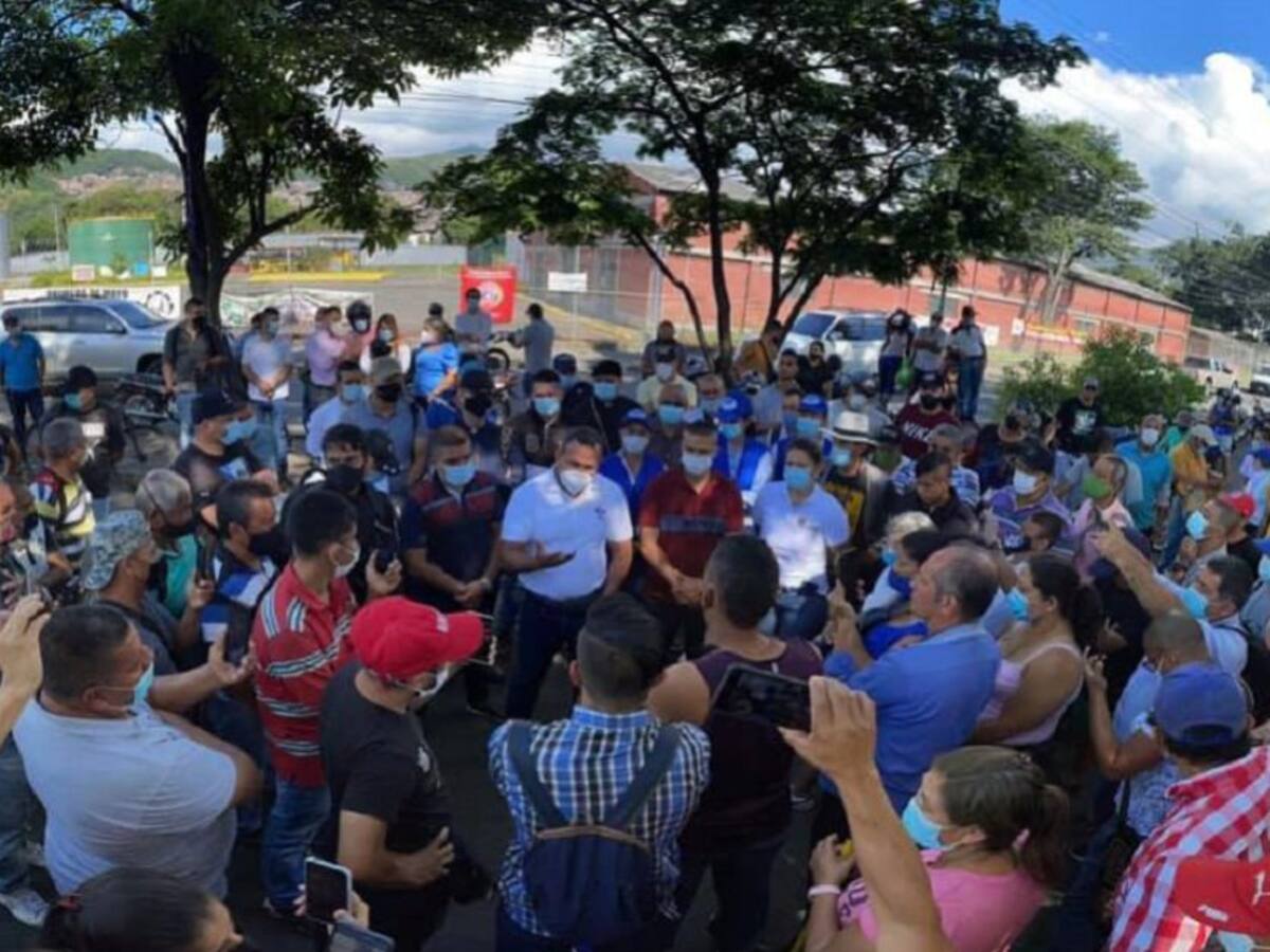 Alcalde de Yumbo en carrera contra reloj para abrirle paso al combustible
