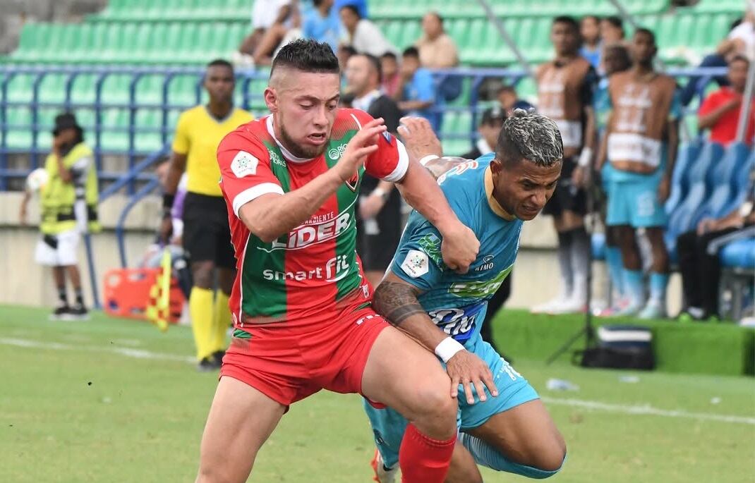 Jaguares vs. Patriotas