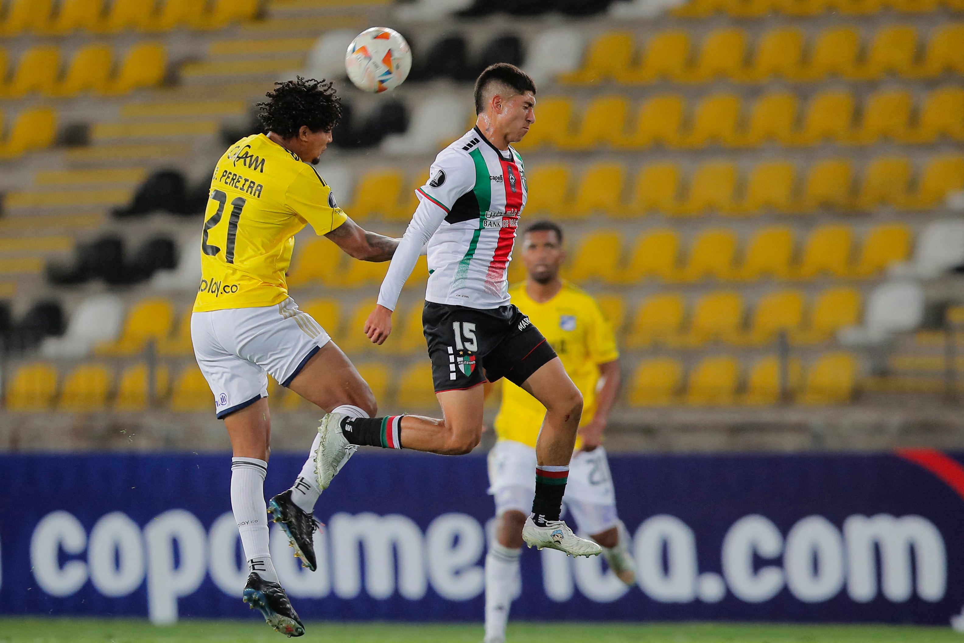 Juan Carlos Pereira en su compromiso ante Palestino en territorio chileno- (Photo by JAVIER TORRES/AFP via Getty Images)