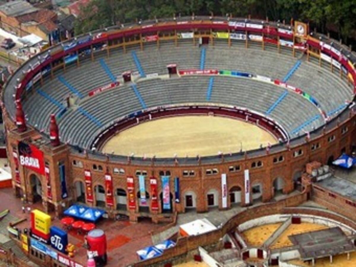Juez deja en firme decisión de Petro de cancelar contrato para el préstamo de la Plaza de Toros