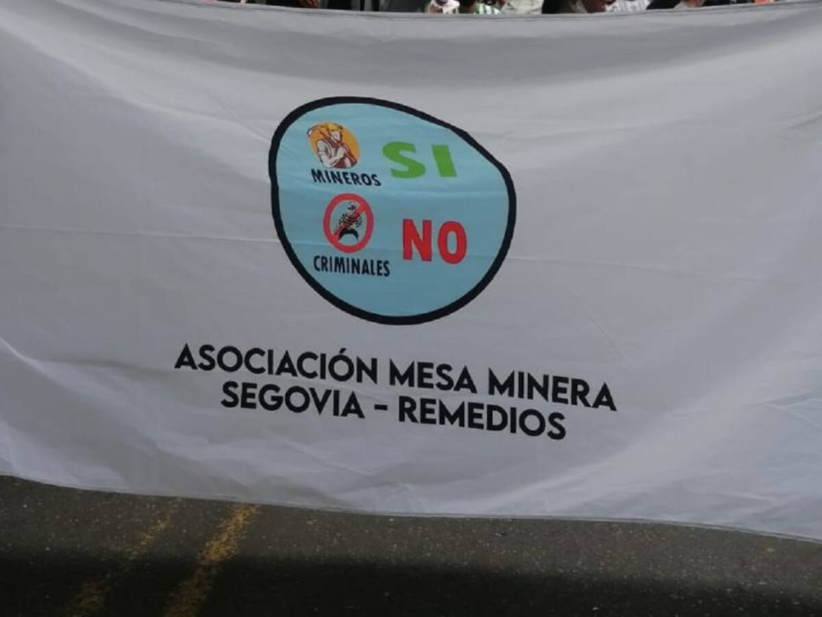 Mesa minera Segovia- Remedios exige garantías de seguridad para su trabajo