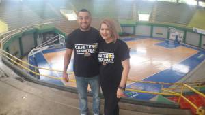Andrés Camilo Acevedo jugador de Cafeteros y Paola Morales de comunicación de Cafeteros