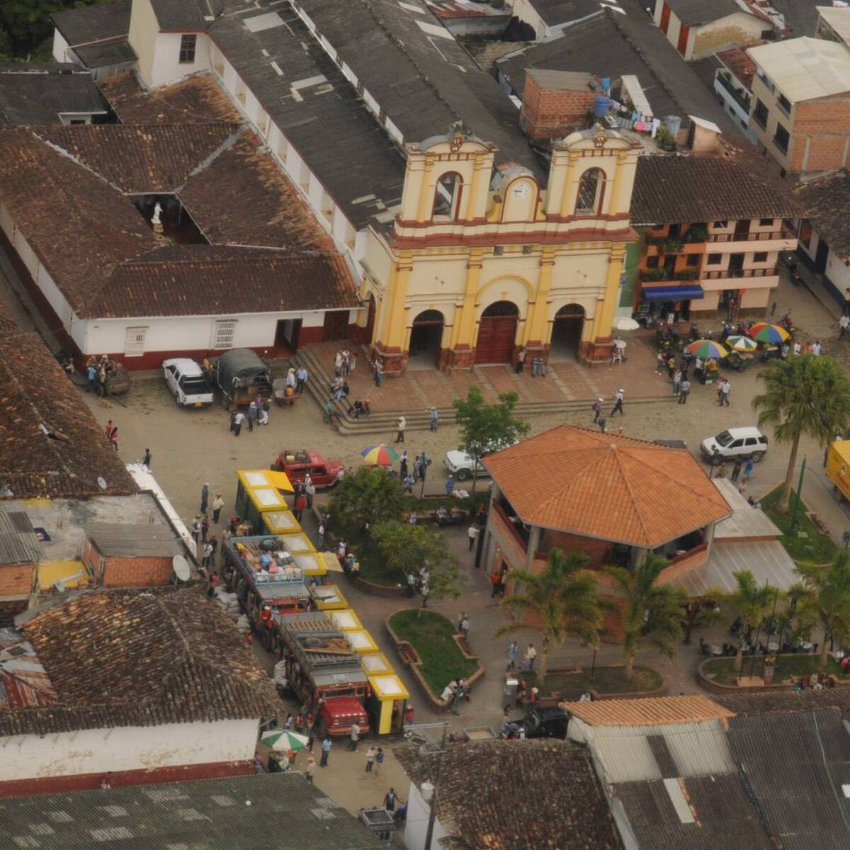 La alcaldía de Anorí decretó toque de queda nocturno hasta el siete de octubre