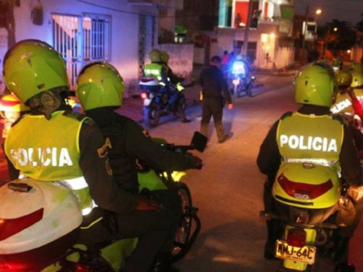 Reducen horario de negocios y prohiben eventos de picós domingos y lunes