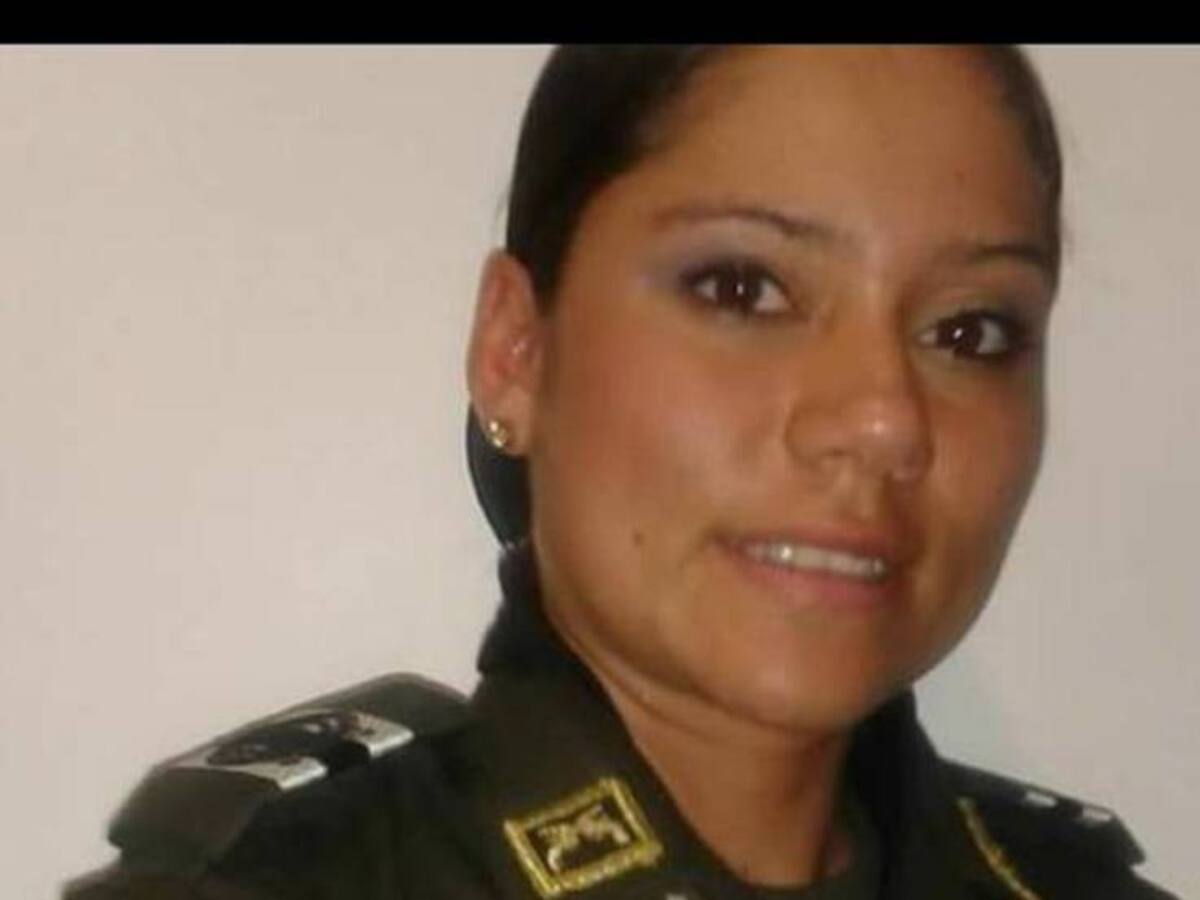 Investigan muerte de patrullera de la Policía