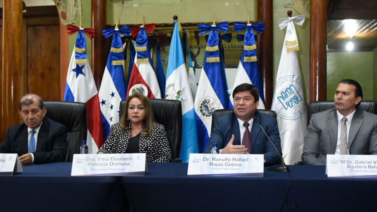 Tribunal Electoral en Guatemala señala que segunda vuelta presidencial está en riesgo