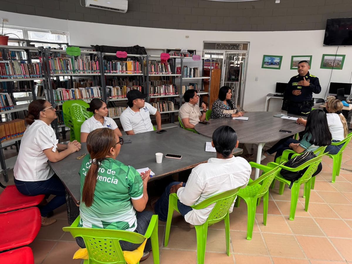 Policía Nacional en Bolívar apuesta al diálogo para resolver conflictos: conozca la estrategia