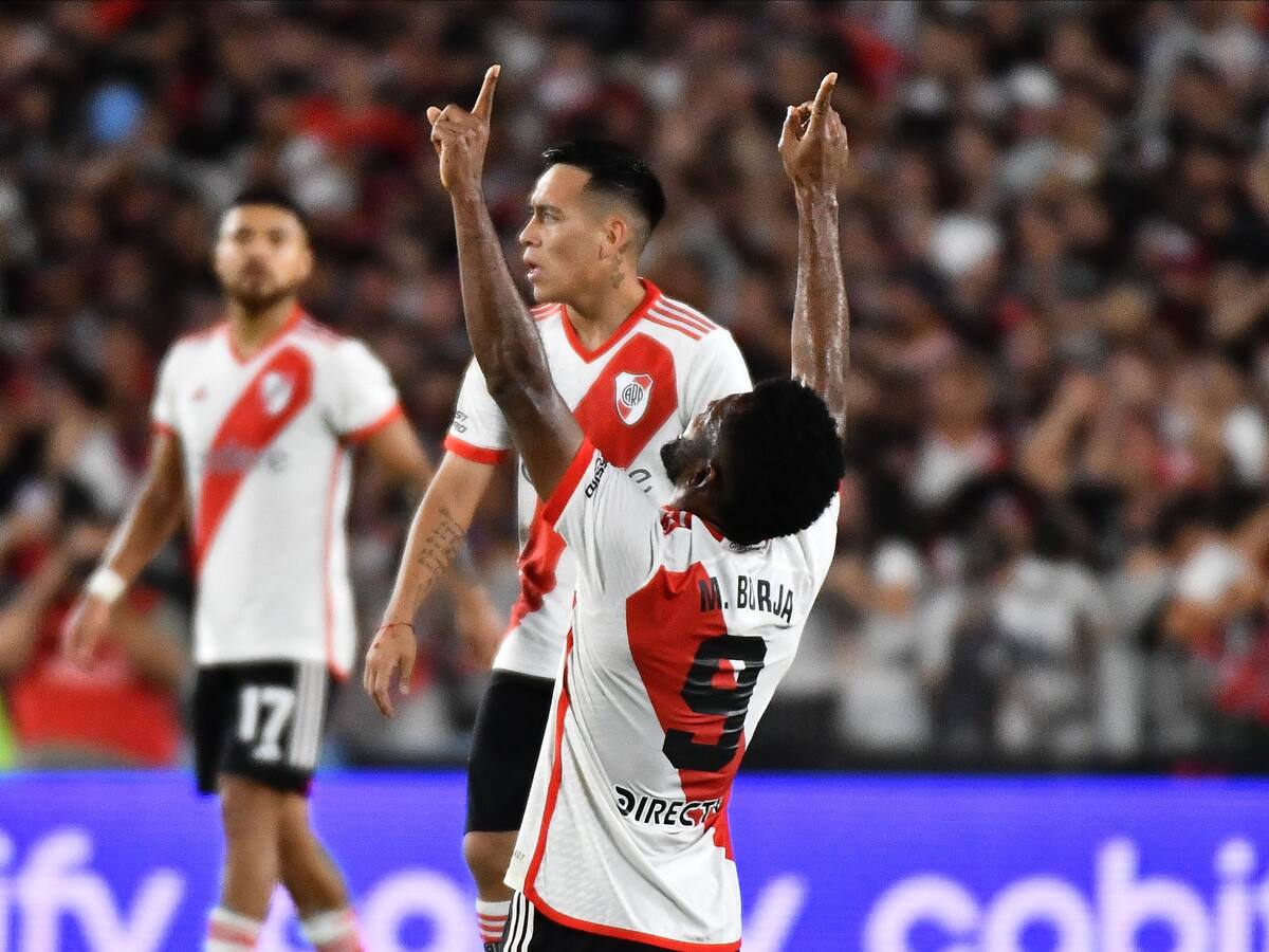 Miguel Borja marcó doblete y fue figura en la remontada de River ante Rosario Central