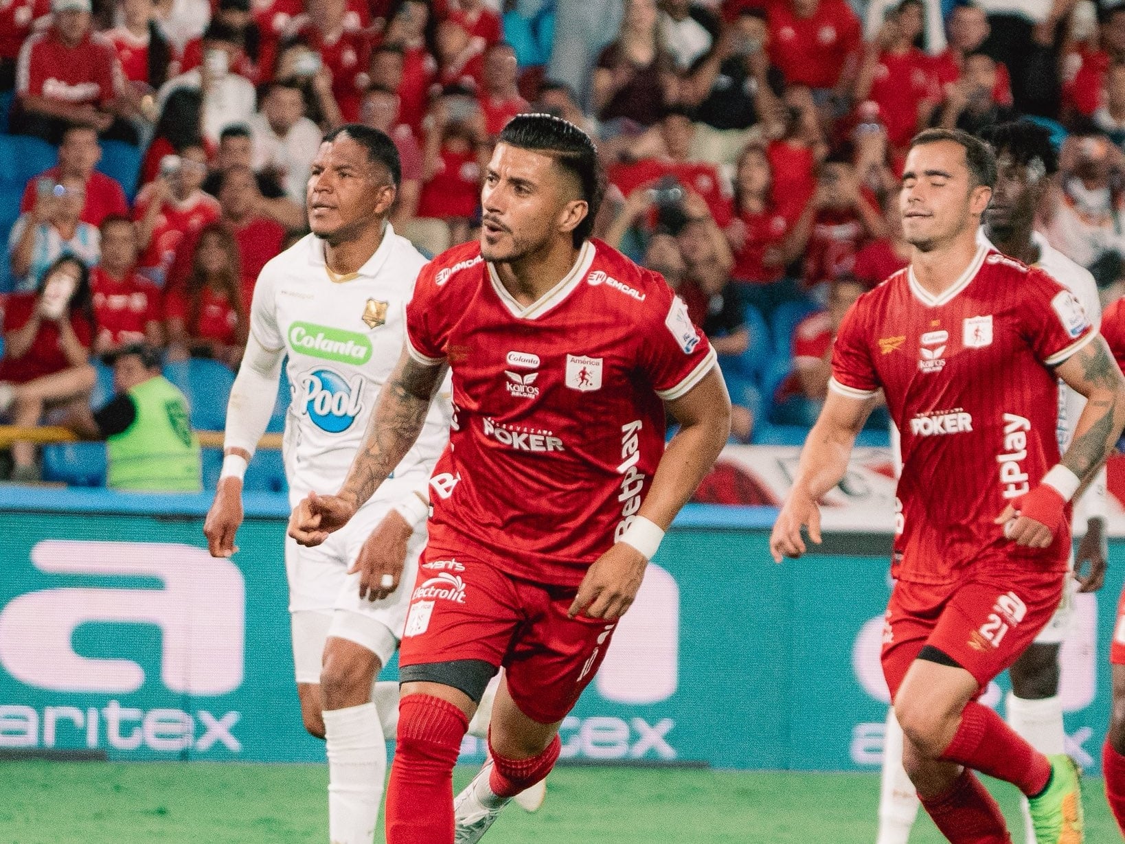 Yeison Guzmán festeja su anotación ante Águilas Doradas / X: @americadecali.
