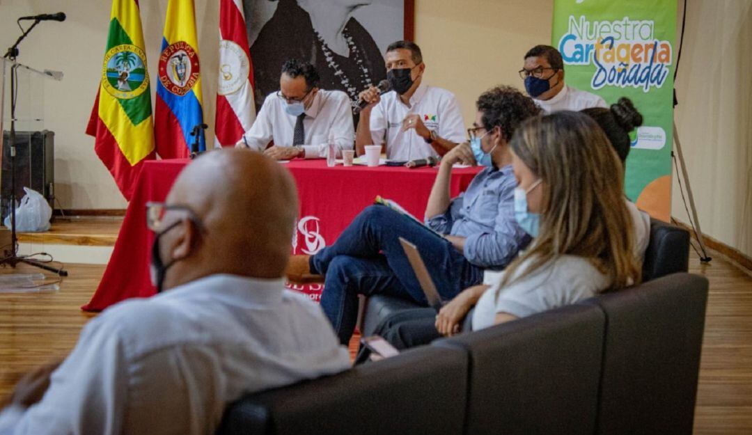 Durante el evento se concluyó que para lograr la transparencia se debe garantizar la educación pública y de calidad