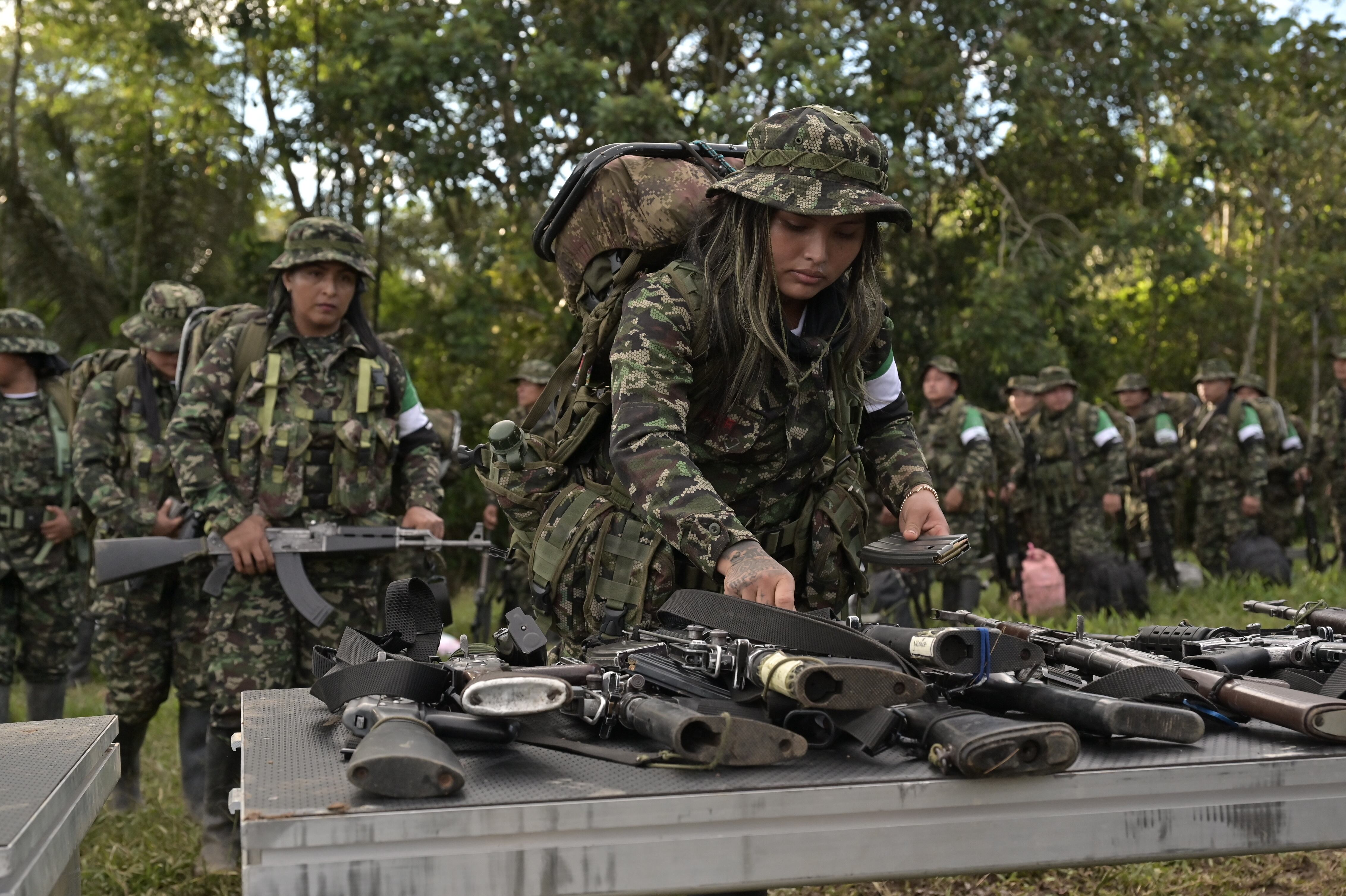 Dejación de  armas de integrantes de la Coordinadora Nacional Ejército Bolivariano