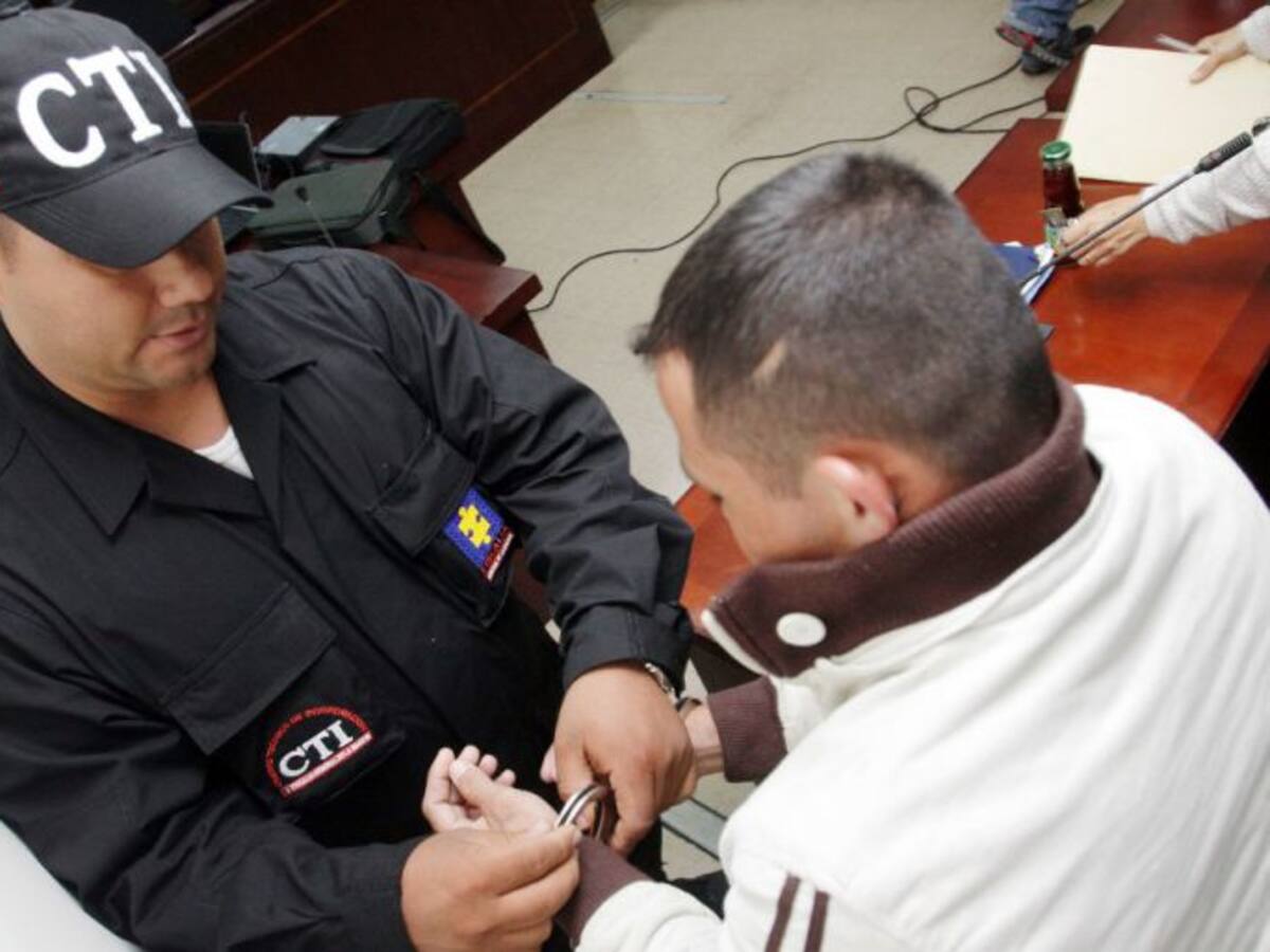 A la cárcel taxista que ofreció $10 millones a Policías por su libertad