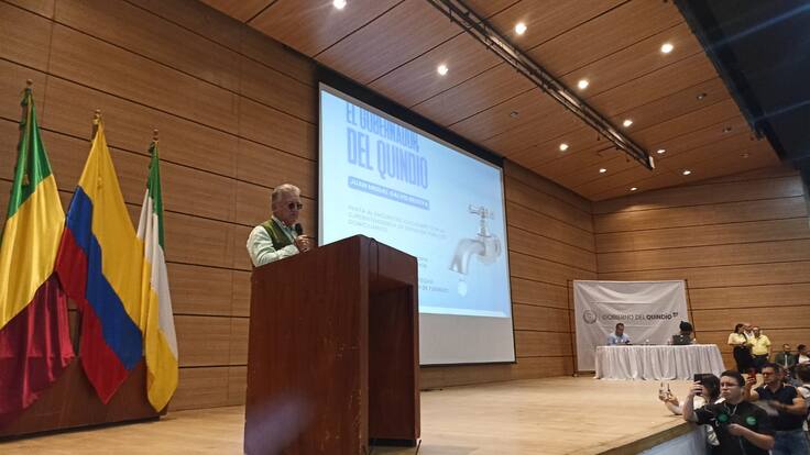 Dagoberto Quiroga, Superintendente de Servicios Públicos Domiciliarios