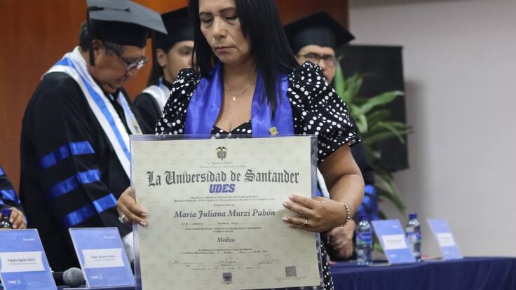 Ana Lucia Pabón, madre de joven accidentada en Bucaramanga