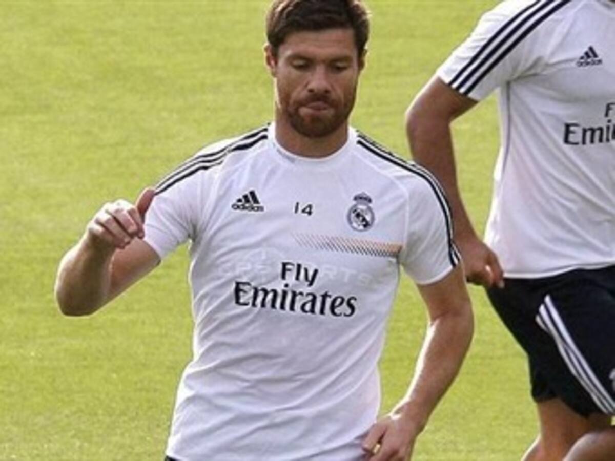 Xabi Alonso regresa a los entrenamientos con Real Madrid