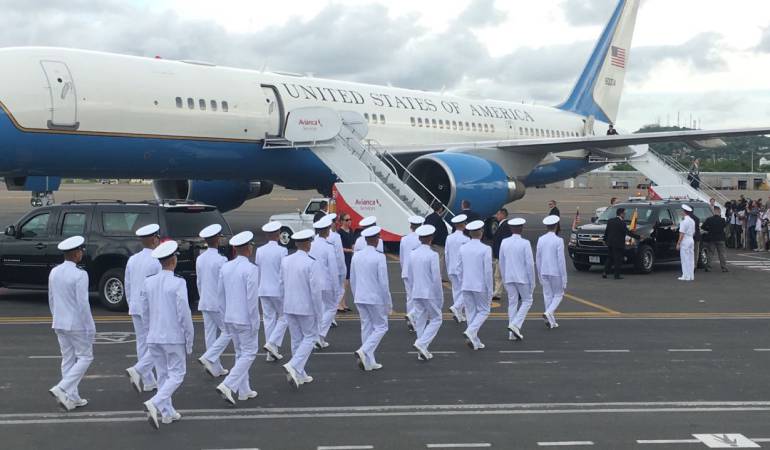 Llega vicepresidente de Estados Unidos a Cartagena.