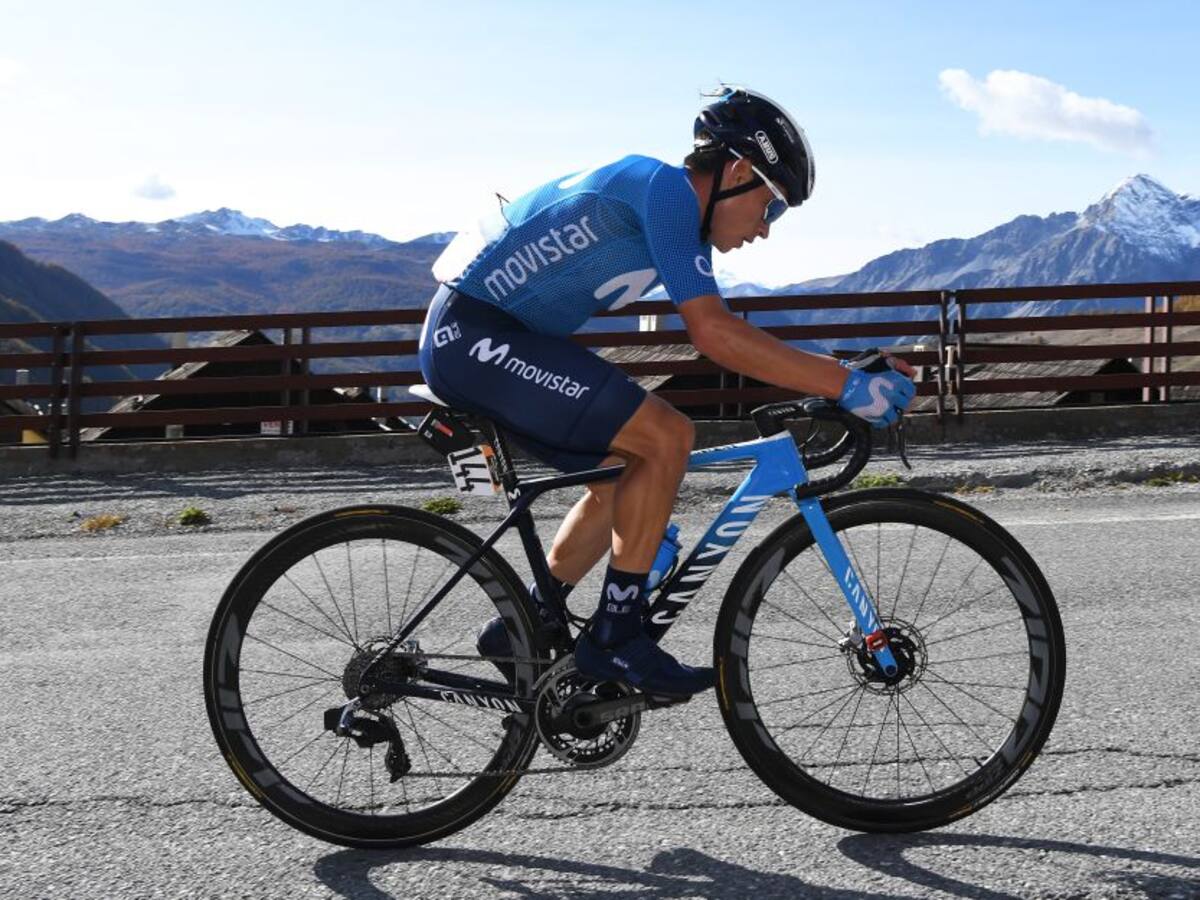 Einer Rubio: "Miraré si puedo ir por etapas en el Giro o por una general"