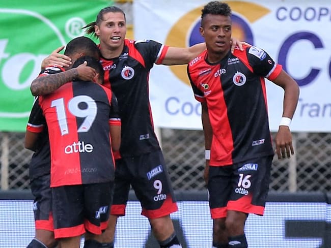 Cúcuta aclara que no ha suspendido o terminado contratos de jugadores