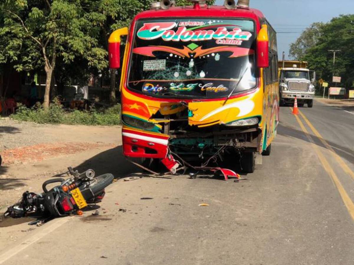 Un muerto y una mujer en UCI deja accidente en carreteras del Atlántico